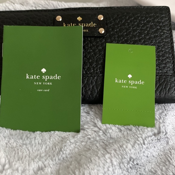 NWT Kate spade stacy Bay Street wallet in black - Picture 4 of 5